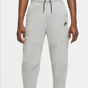 New Nike Tech Fleece Joggers